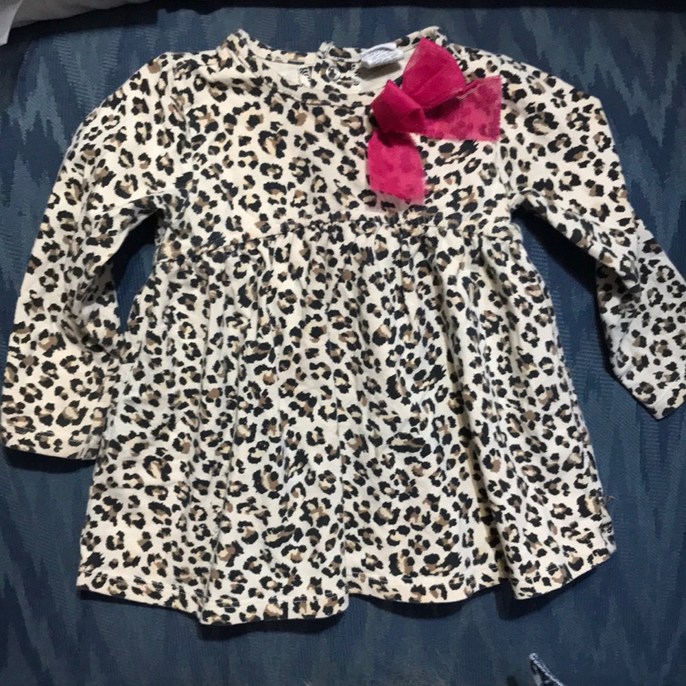 Starting out 12 month old girl leopard long sleeved dress